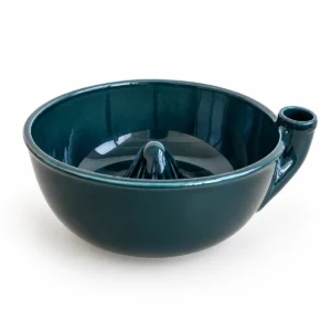 Minimal Round Ceramic Berry Rinsing Bowl